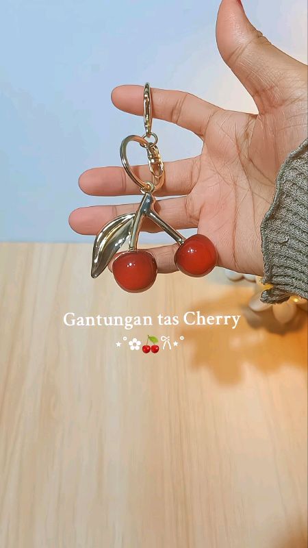 #gantungantas #gantungancherry #RacunShopeeAksesoris #RacunShopeeCantik #ViralDiShopeeVideo #SpillBawaBerkah #RacunShopee #GratisOngkirRP0 #CODinApa
