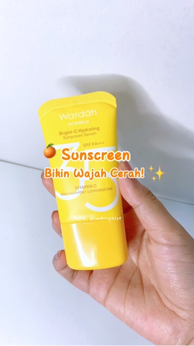 Mencerahkan + melindungi kulit dari sinar matahari ✨ #RacunShopee #SpillRacunShopee #sunscreenwardah #sunscreenreview #PromoNonStop #GakNyeselBeliIni
