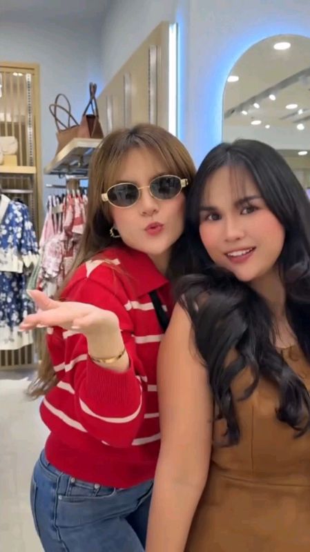 Cantik Banget🫶✨ #kacamata #kacamataviral #kacamatatrendy #ShopeeLook #RacunShopeeCheck