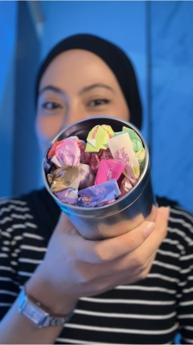 Kaget banget beli satu kaleng isinya ada banyak, mana wanginya enak-enak banget lagiii
