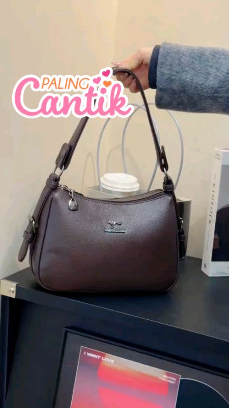 wanib punya tas ini si para bundaku tercayang#tasselempangwanita #taskulitasli #taswanita #PromoNonStop #RacunShopee #Diskon50Persen