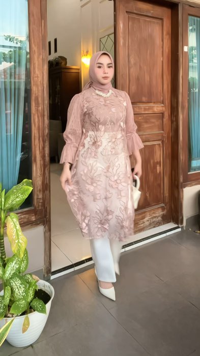 #shopeevideofeed #ShopeeCOD #ShopeeFashionHaul #ShopeeLook #shopeevideo #outerbrukat #outfitkondangan