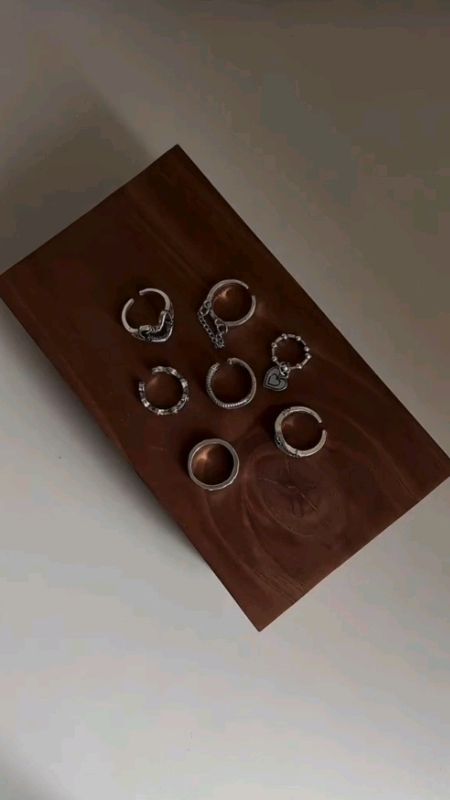 Set Cincin Wanita Vintage Adjustable #cincin #cincintitanium #cincinwanita #Diskon50Persen #RacunShopee #DiskonRacunShopee #FashiondiShopee