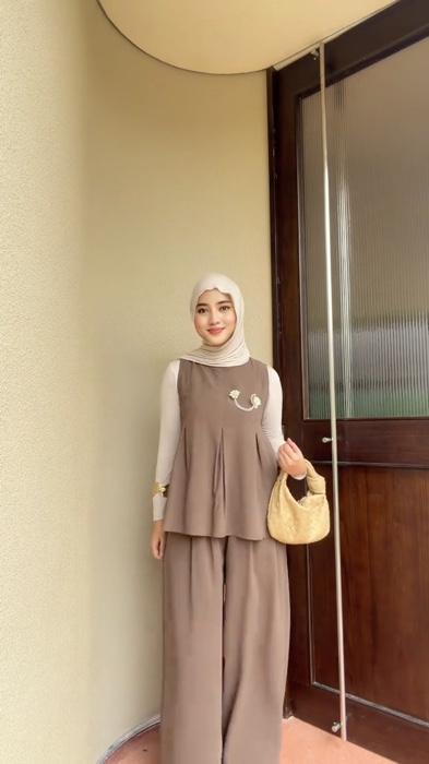 oneset cantik#oneset #onesetmurah #PromoNonStop #OOTDFashionShopee #ViralDiShopeeVideo #SpillRacunShopee #ShopeeFashionHaul #ShopeeCOD #RacunShopee