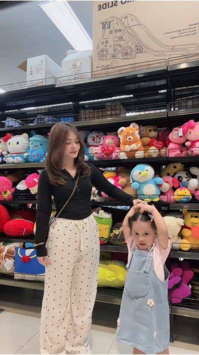 Celana Polka nyaman dan adem dipake🥳#celanapolkadot #fypdongggggggg #fyp #fypツ #polkadotoutfit #fypviral #polkadotwanita #fypdonggggg #polkadot
