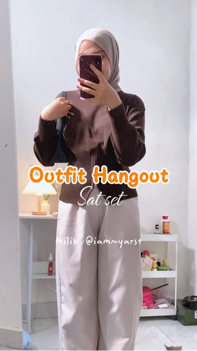 #RacunShopee #ShopeeLook #Diskon50Persen #GratisOngkirRP0 #OOTDFashionShopee #ootdhijab #outfitinspiration #atasanwanita #sweaterwanita #taskekinian