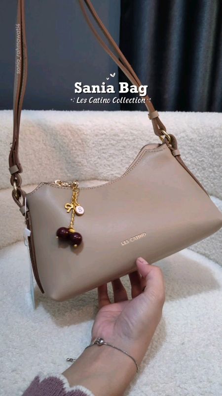 Les Catino #saniashoulderbag #lescatino #tasselempangwanita
