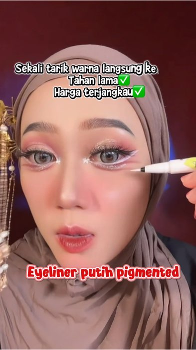 Rekomended sih harus punya buat makeup kamu #eyelinertutorial #eyelinerputih #eyeliner #MakeUpWajibPunya #eyelinermata #RacunShopeeCheck #fyp
