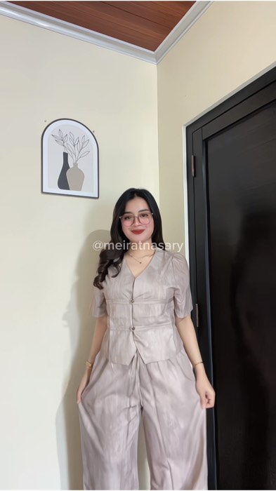 Outfit satset🥰 #setelanwanita #outfitideas