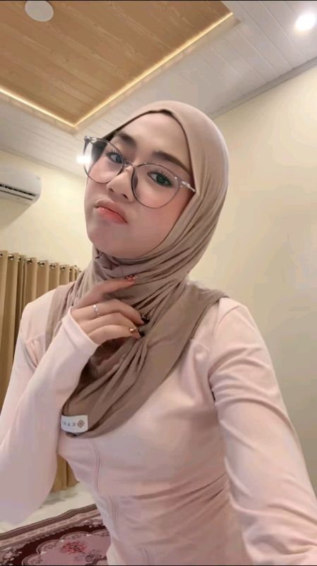 #shopeevideo #berandafyp #foryou jaket olahraga fit body