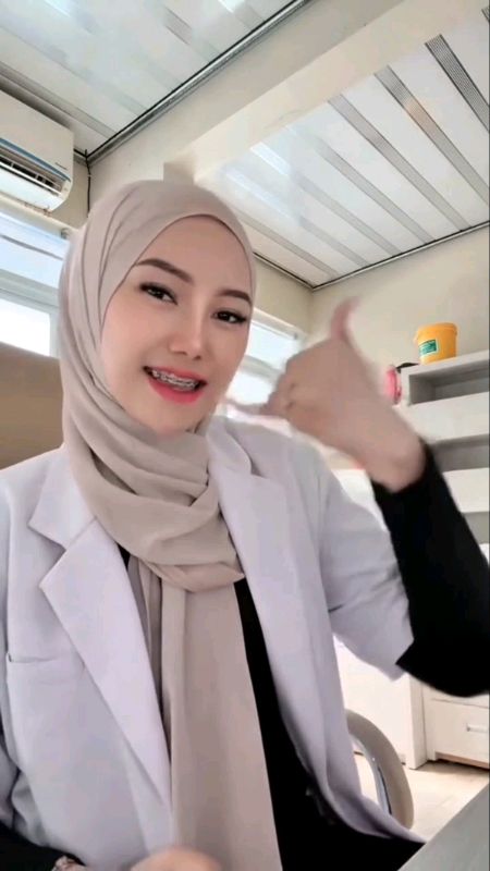 NYAMAN DIPAKAI 😍😍😍 #PASHMINA #pashminanyamanpakai #pashminacerutybabydoll #hijabpashminacerutybabydoll #hijabnyamandipakai #jilbab #RacunShopee