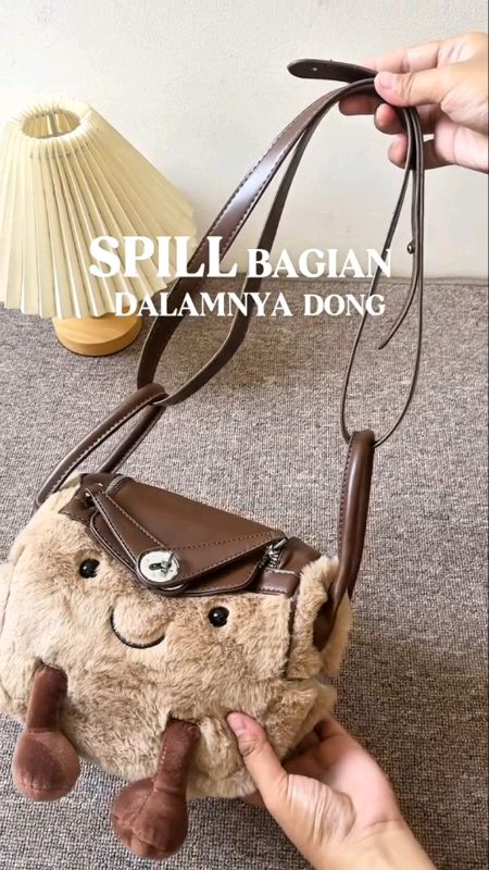 Tas wanita premium jelly import boneka slingbag ygvwajib kamu punya ❤️ #tasjellyimport #slingbagwanita #taswanita #RacunShopee #OOTDFashionShopee #fyp