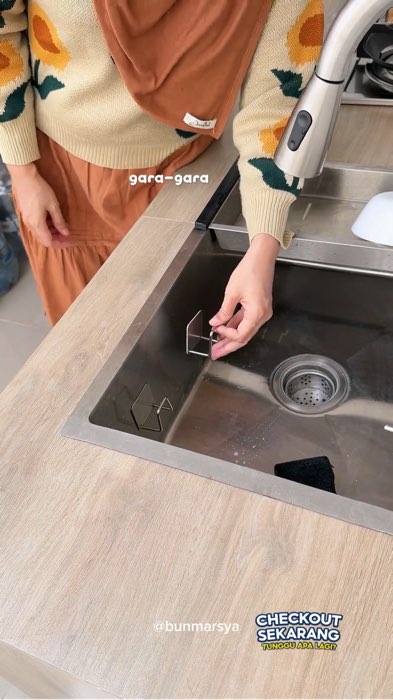 Gantungan spons cuci piring holder #gantunganspons #GakNyeselBeliIni #SpillBawaBerkah #ViralDiShopeeVideo