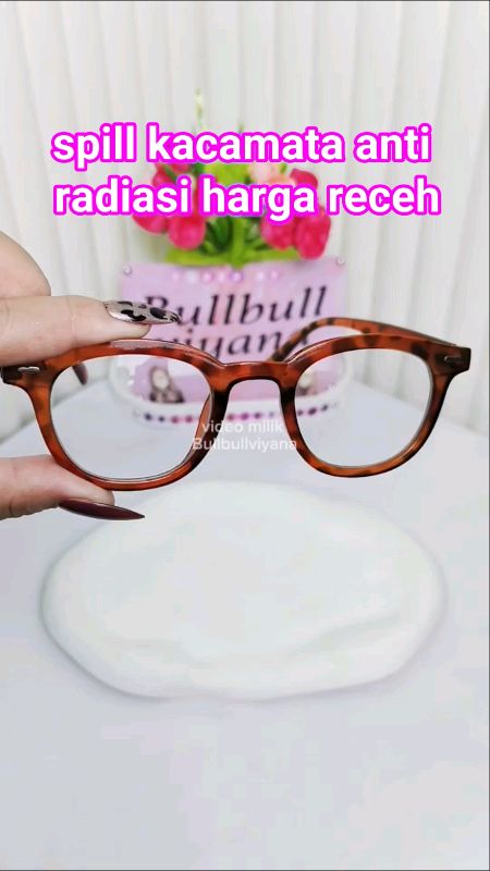 #kacamata #kacamatamurah #kacamataantiradiasi #kacamatafashion #RacunShopee #TermurahDiShopee #ViralDiShopeeVideo #PromoNonStop #bullbullviyana
