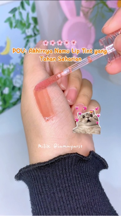 Suka banget karna tahan lama ga perlu touch up 😭🫶🏻 #liptintbarenbliss #liptinttahanlamaseharian #SpillRacunShopee #PromoNonStop #ShopeeLook #foryou