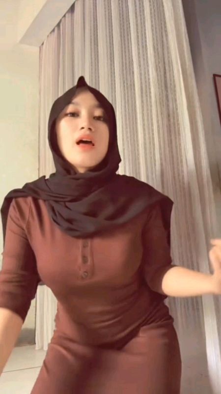 #RacunShopee #ShopeeLook #SpillBawaBerkah #OOTDFashionShopee #ViralDiShopeeVideo #GratisOngkirRP0 #dresspressbody #dresscantik #dresspantai