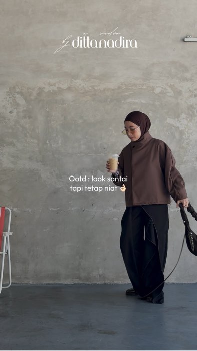 #OOTDFashionShopee #jaketbarrel #celanaunik #pantshighwaist #outerkekinian