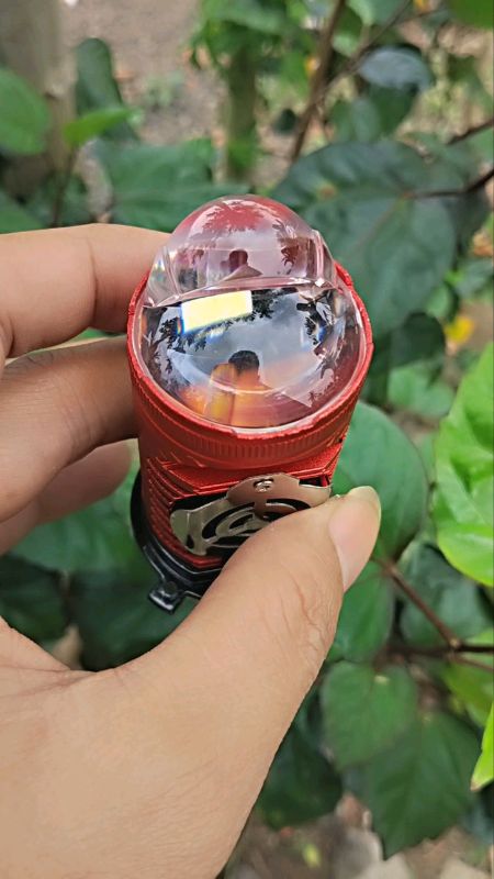 lampu H4 cahaya biled ☝#cekoutsekarang🛍 #ShopeeCOD #lampuh4 #ViralDiShopeeVideo #GratisOngkirRP0 #lampumobil #lamputruk