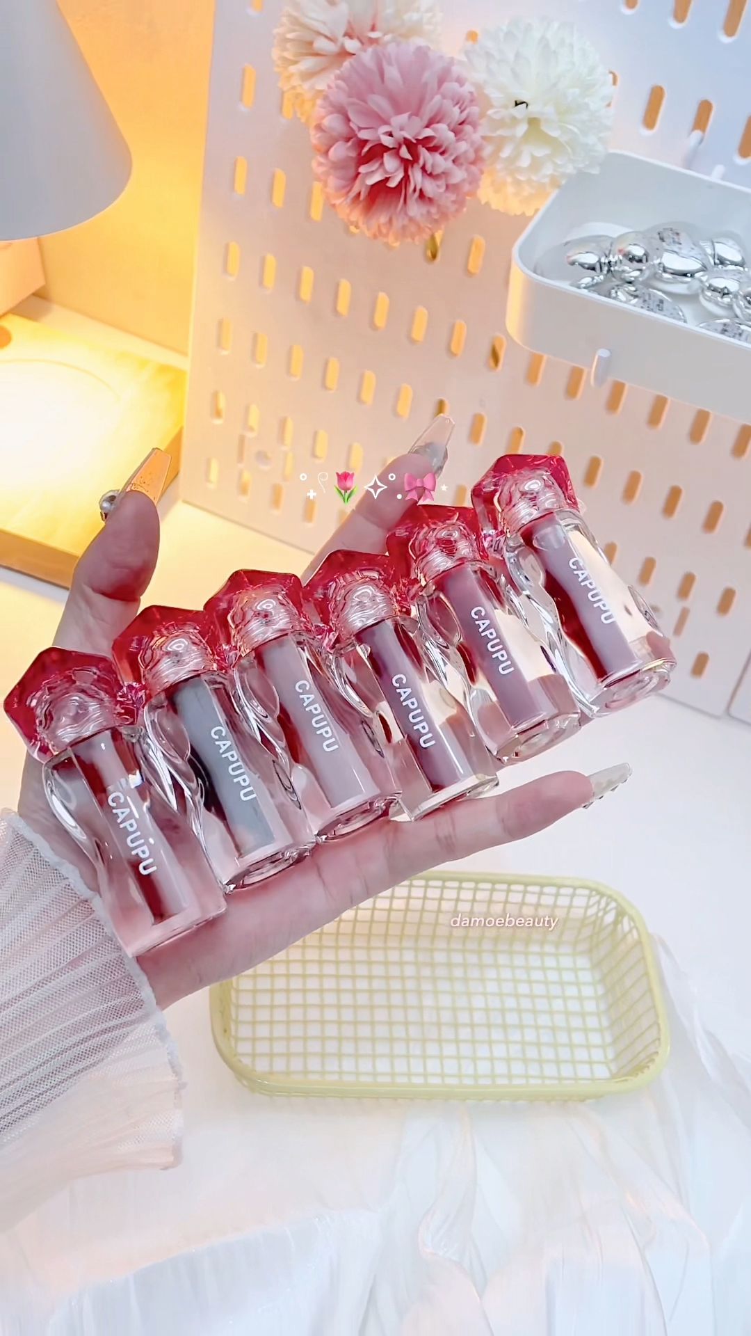Glossy bening, moist banget ?✨ #CapupuOfficial #LipGlazeCrystal #ShopeeMakeup #DouyinLips #GlossyViral