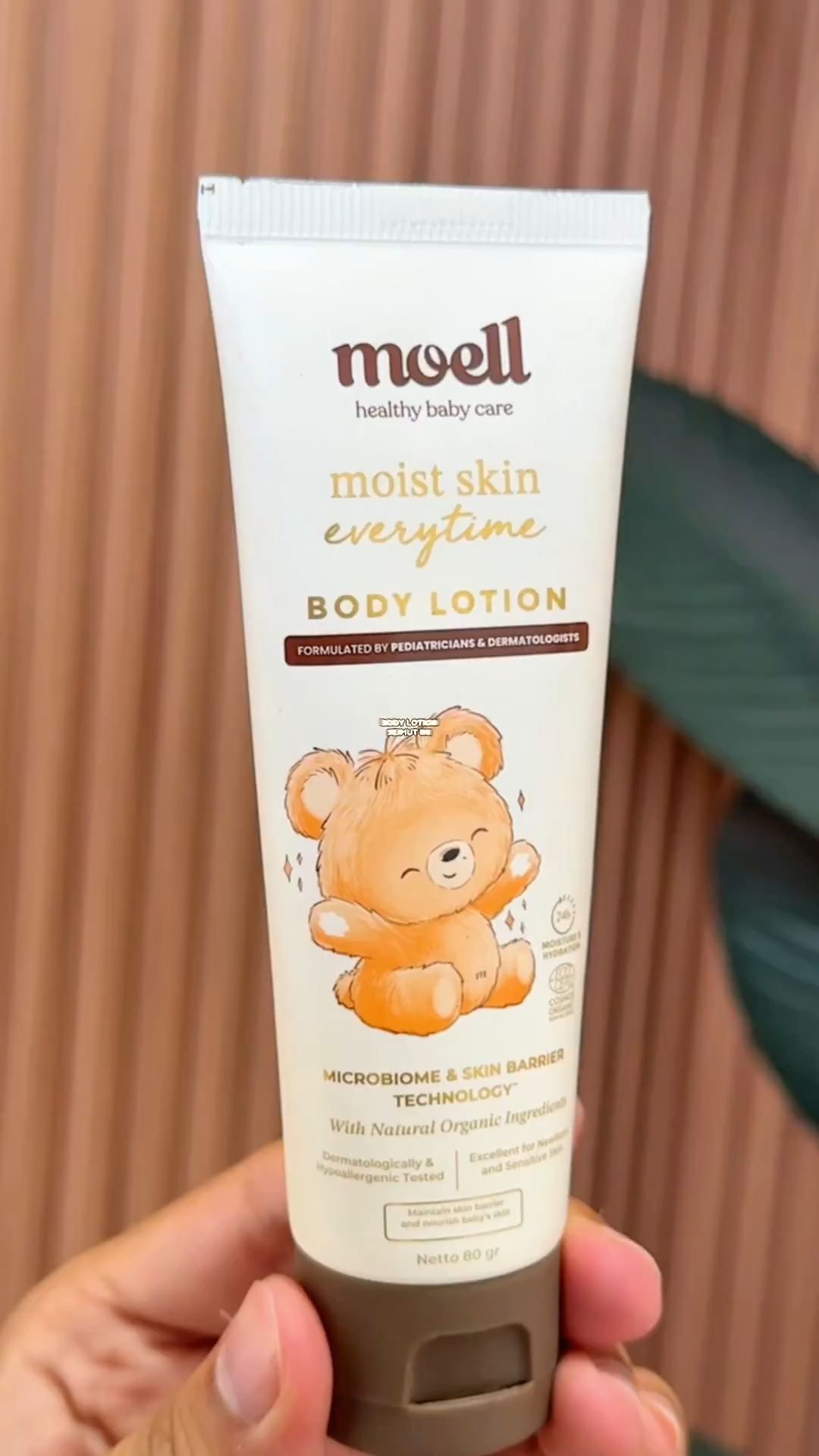 Body lotion moell yang imut ini bisa atasi berbagai masalah di kulit anak 🥰 #moell #moellskincarebaby #skincarenewborn #bodylotionmoell