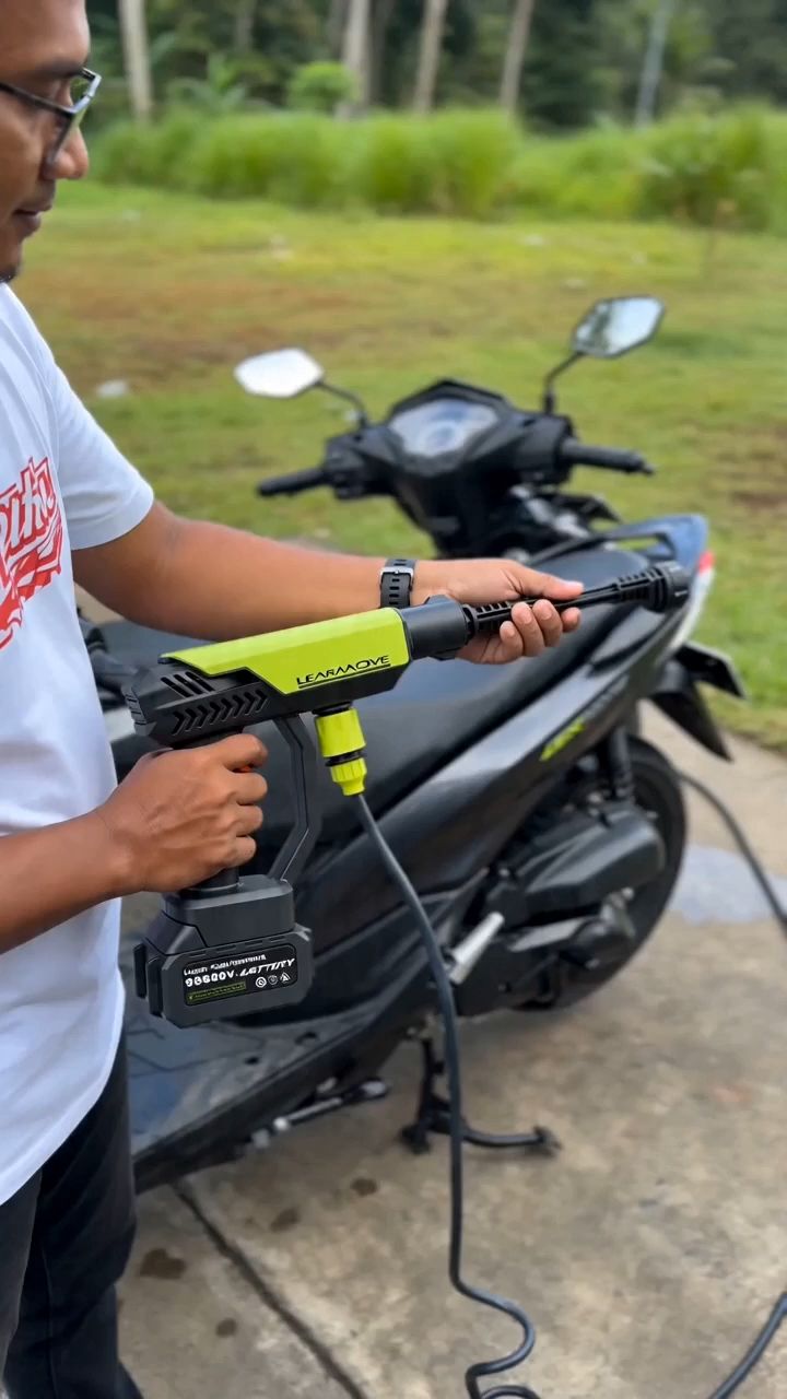 Pistol air portabel untuk mencuci mobil#jetsteam #jetcleaner #mesincucimotor #mesincucimobil #alatcucimotor #alatcucimobil #alatcucimotorviral #alatcu