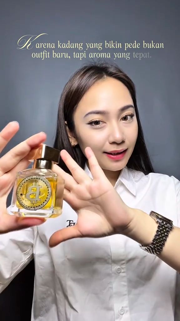 Kuliah, nugas, sampai nongkrong seharian. ✨
Hari boleh panjang, tapi tetap enak kalau ditemenin aroma yang soft dan clean.
