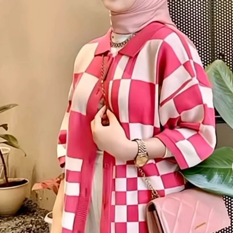 Knitwear Outfit Fuji Cardigan Rajut Motif Kotak Oversize