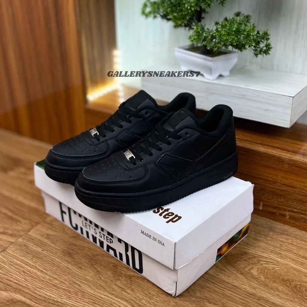 Free Kaos Kaki - Sepatu Full Black Hitam Pria Wanita Sekolah Premium Sneakers Full Hitam Sekola Sneaker Triple black Kasual Terlaris