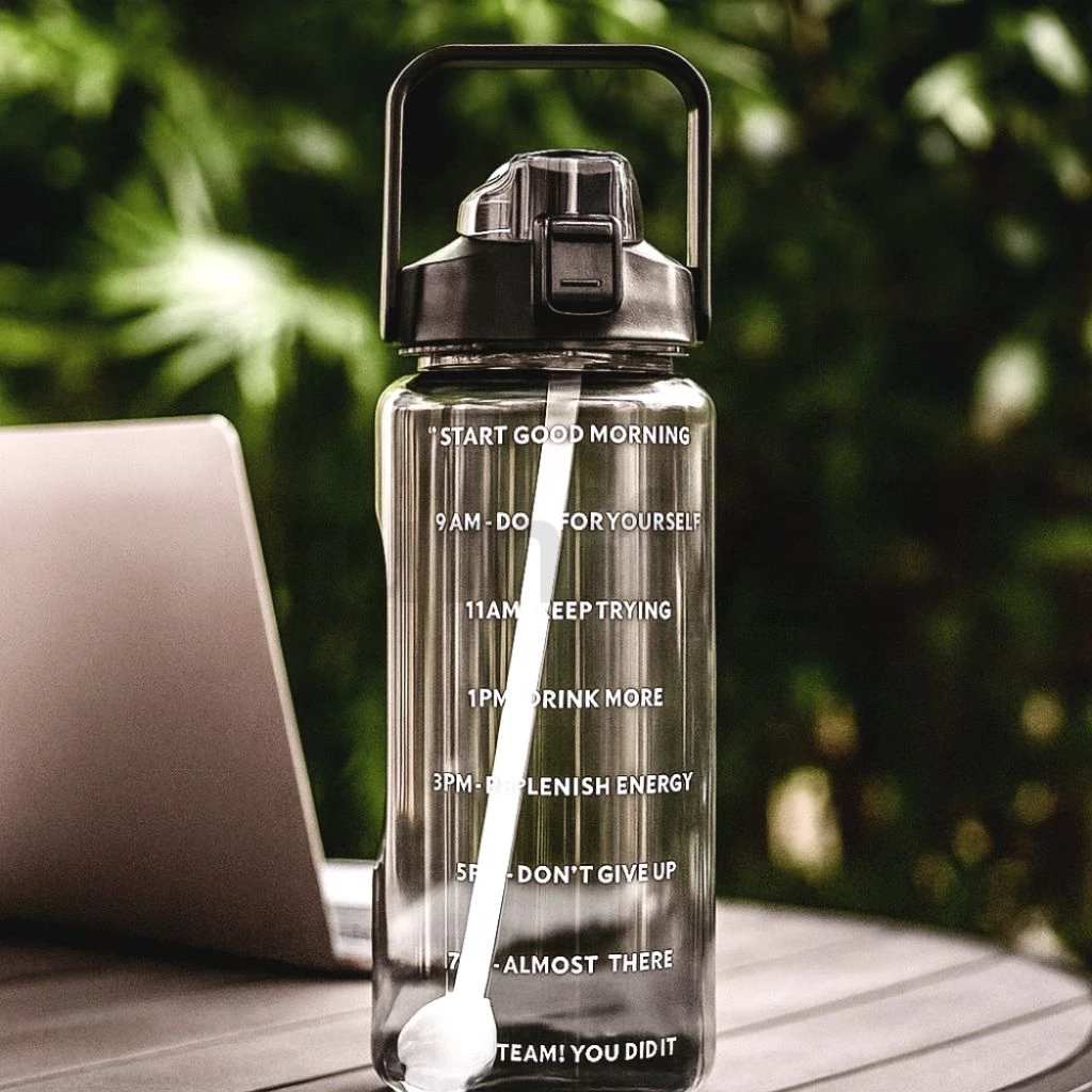 BOTOL MINUM JUMBO 2000 ML DOUBLE LOCK 2 LITER BANJARMASIN PRAKTIS MURAH SIMPEL BESAR | RUMIFY
