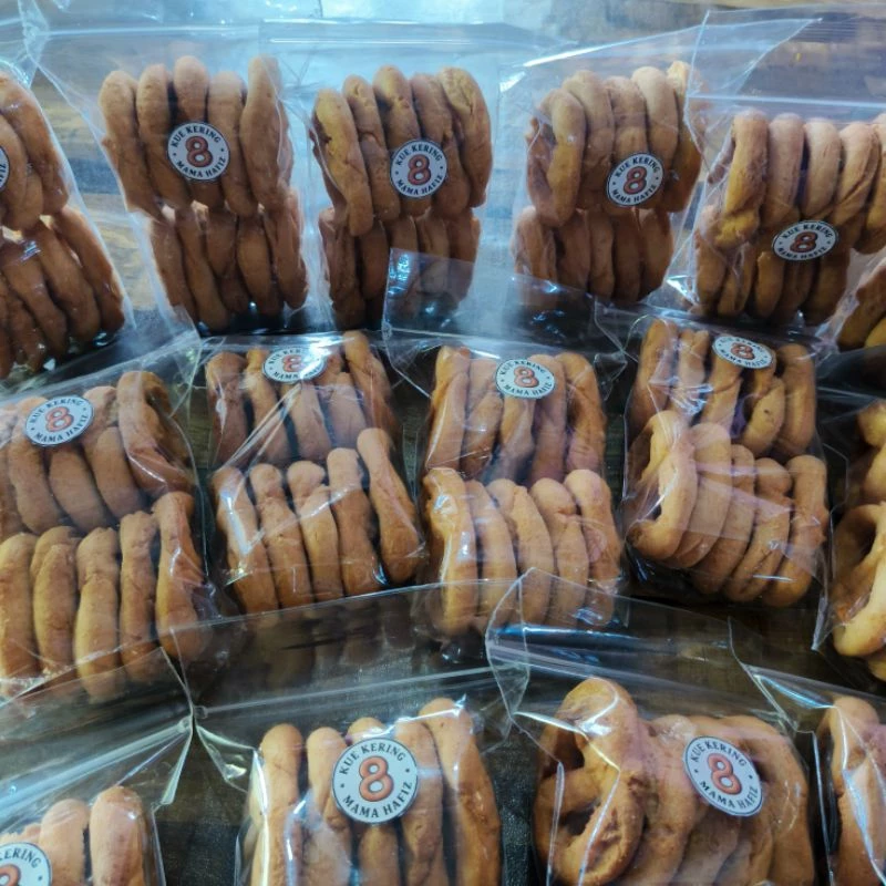 Kue Angka 8 Khas Banjarmasin - Oleh Oleh Khas Banjarmasin