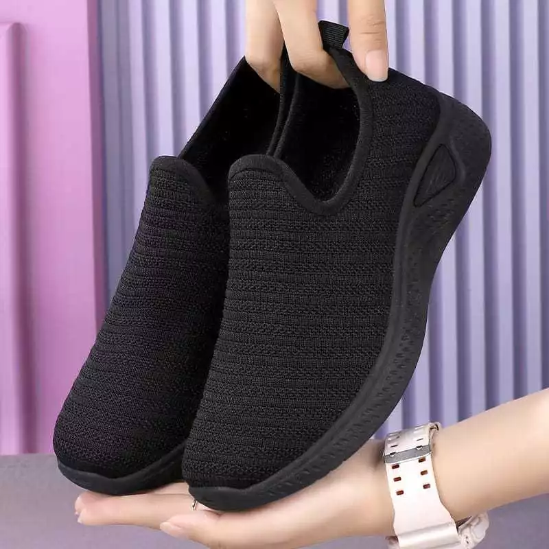 Ai.Steru.Store Sepatu Sneakers Wanita 36-41 Sepatu Sekolah Full Hitam Sepatu Kerja Sepatu Running