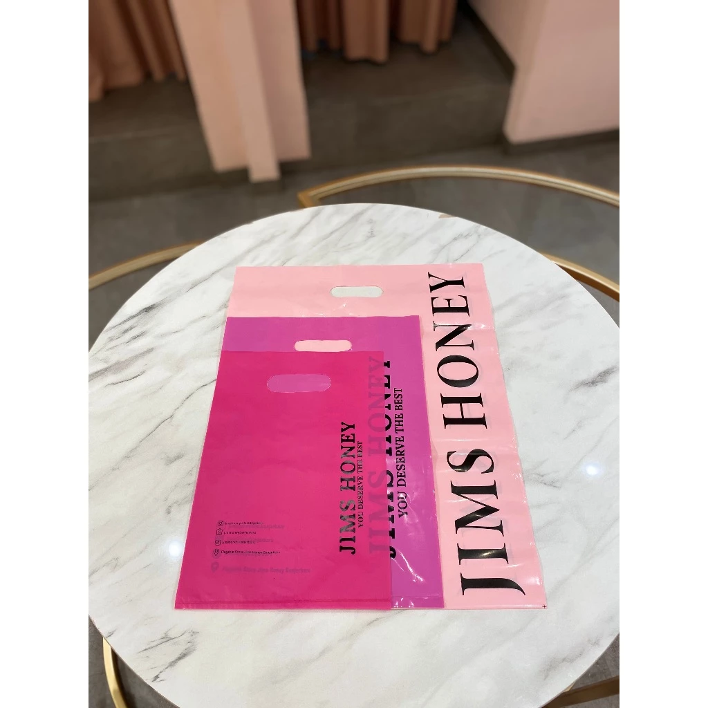 (‼️Wajib dgn pembelian produk Jimshoney, jika tidak dengan pembelian produk tidak akan di proses‼️) SHOPPING BAG ATAU PLASTIK PINK JIMS HONEY BANJARBARU (BISA COD)