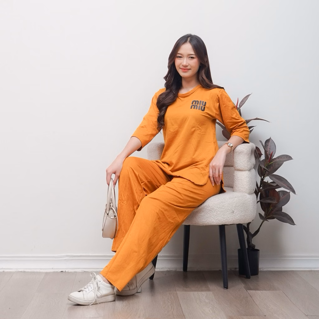Emilia Set | Setelan Kaos Wanita Spandek Setcel Premium Lengan 7/8 Oneset Atasan Bau Oversize Celana
