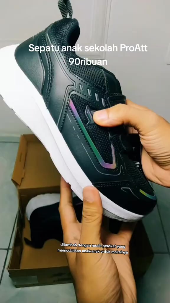 Sepatu anak sekolah ProAtt IVO555 90ribuan #sepatu #sepatusekolah #sepatuanak #sneakers #proatt