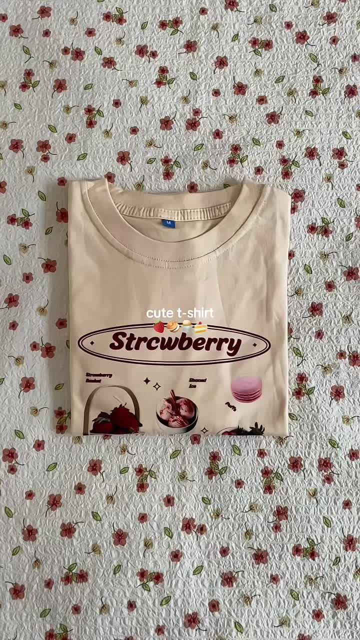 cuteiii🍓🍓 #tshirt #strawberry #bajuoversize #fyp