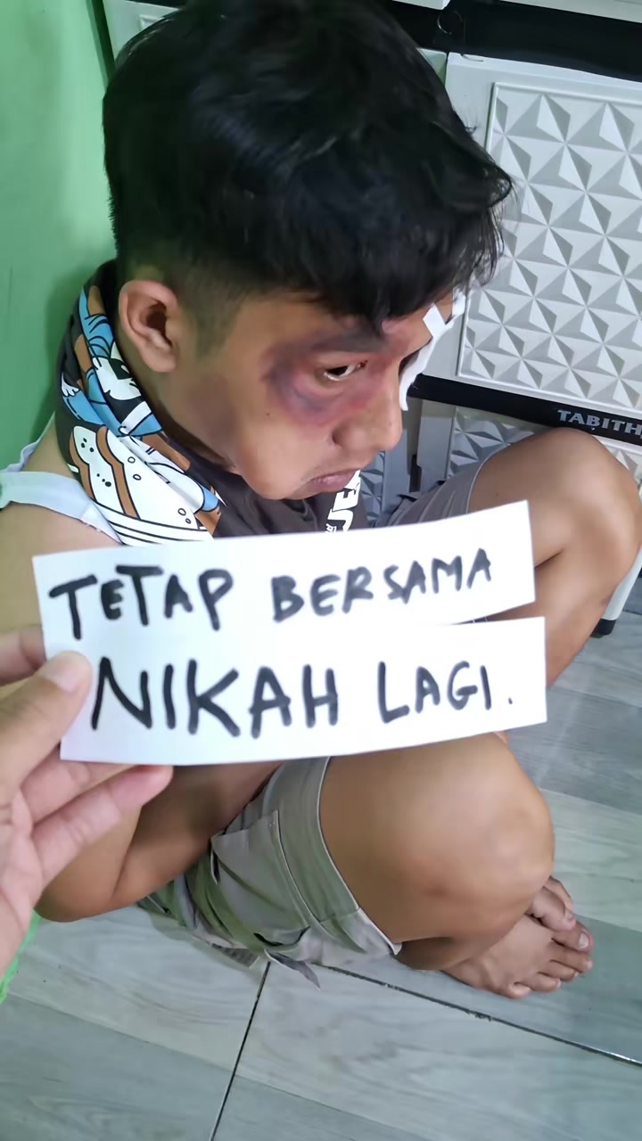 pilihan jebakan. #komedi #suamiistrikocak #lucu #hiburan #uduskrete #fyp #viral