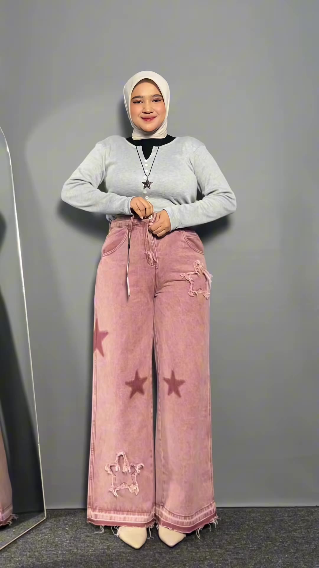 celana jeans yg super cantikkk🥰🥰 #celanajeans #jeanshighwaist #fyp #celanajeanswanita #mein #fuji #ootdhijabstyle #celanahighwaist