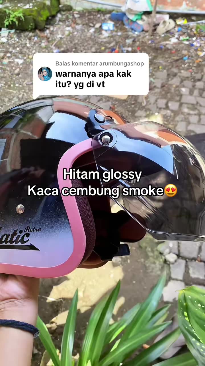 Membalas  plisss helmnya super cantik bgtt woii😭 yuk cekout sekarang sebelum kehabisan✅ #helm #helmbogo #helmmurah #helmsni #helmetloverindonesia #fyp