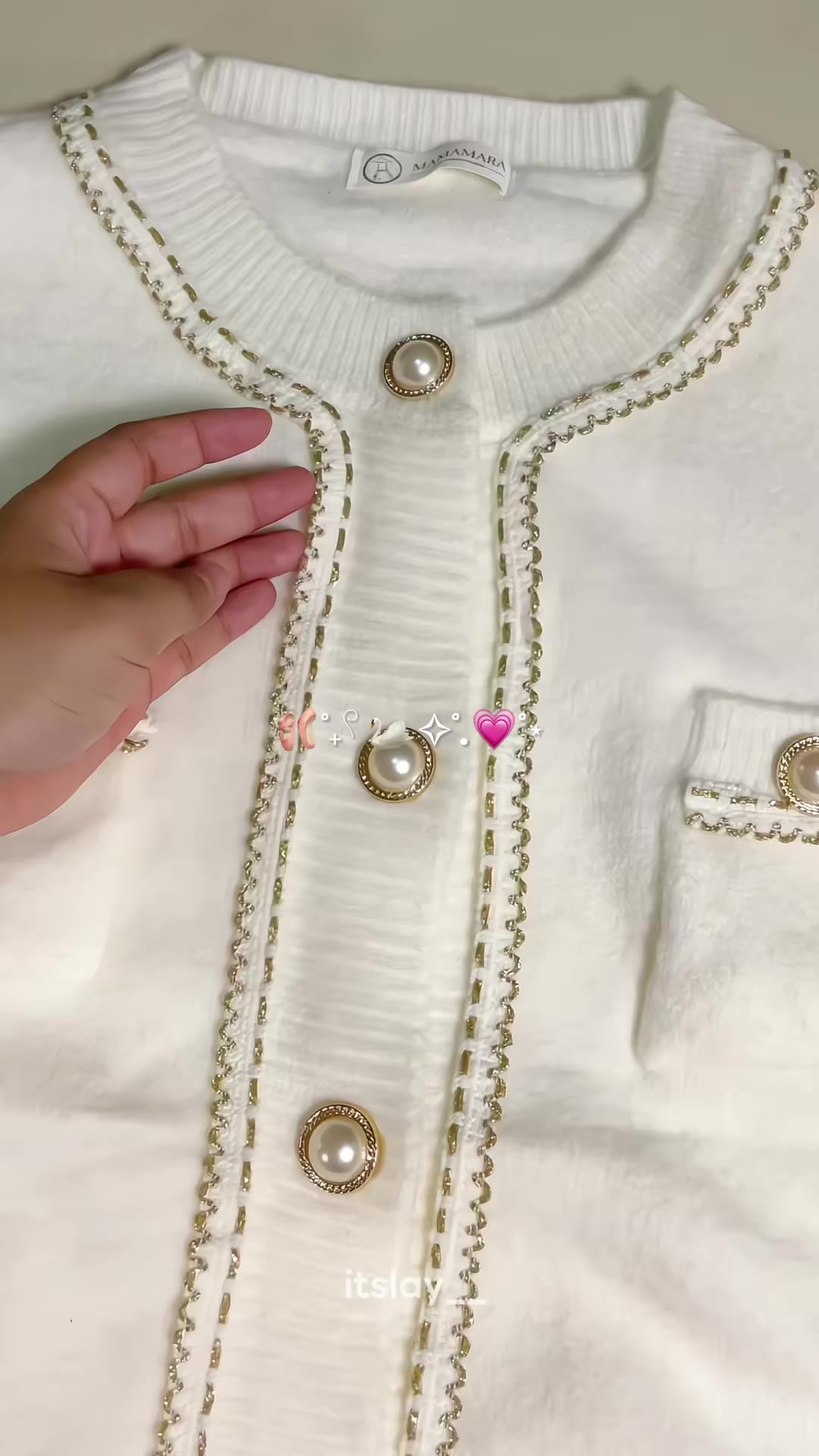 warna putih & pink udah adaa 🎀💓 #cardiganoutfit #cardiganwanita #cardigancantik #cardigan #cardigankoreanstyle #cardiganrajut