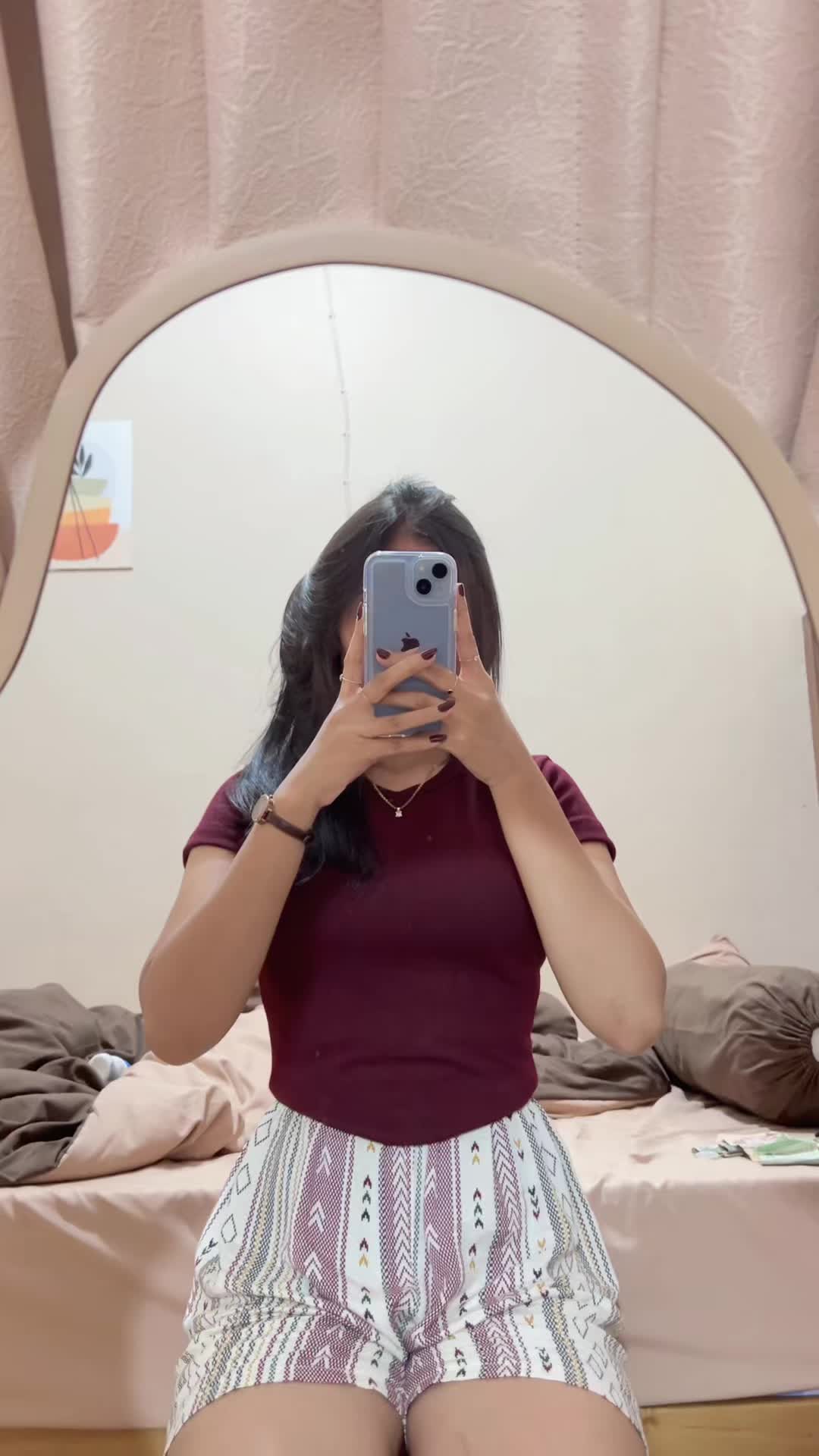 Mana ada baju + celana sebagus ini harga nya mahal. coba deh kalian lihat sendiri di keranjang kuninf dibawah😍👇🏻 #fyp #fypage #fyppppppppppppppppppppppp #croptop #celanapendek #sebagusitu