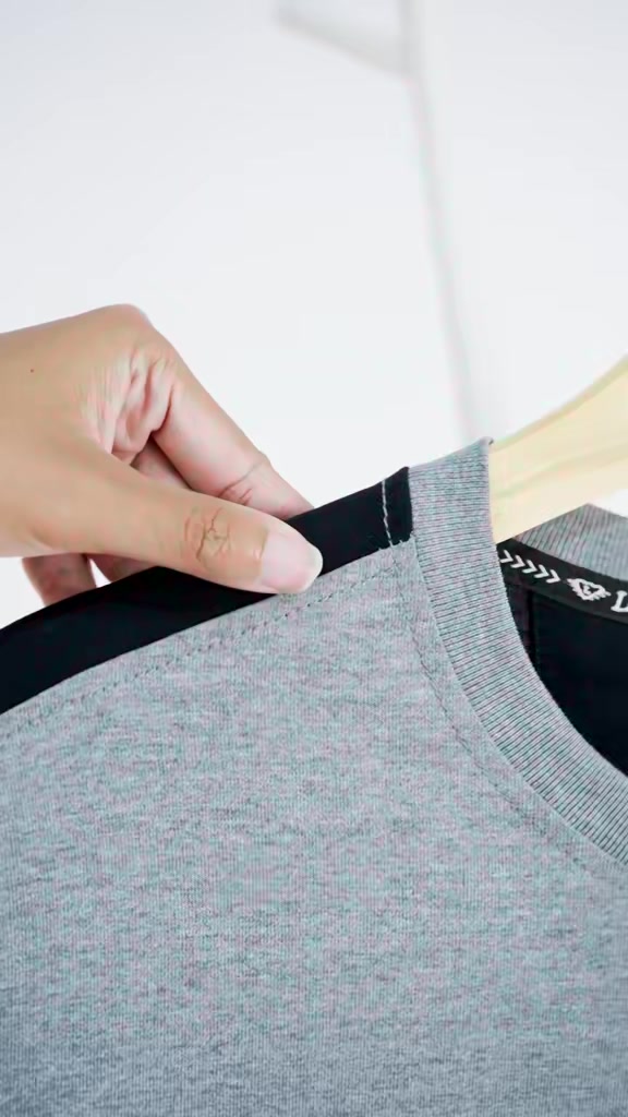 Stok menipiss, langsung checkout aja sekarang! #LGSGeneration #polo