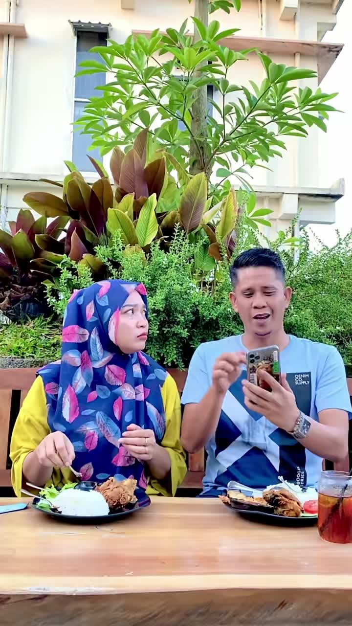 Waduh ketahuan gimana ini ?? Apa yang terjadi nanti pada ku ?? #SnackDrama #comedy #humor #lucu #ngakak