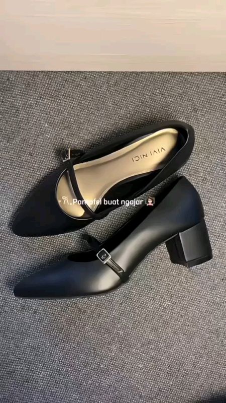 SepatuPentofel💗💗 #vivinici #biancasepatu #sepatupentofelwanita #pentofelhaktahu #SpillRacunShopee #shopeevideo #fyp