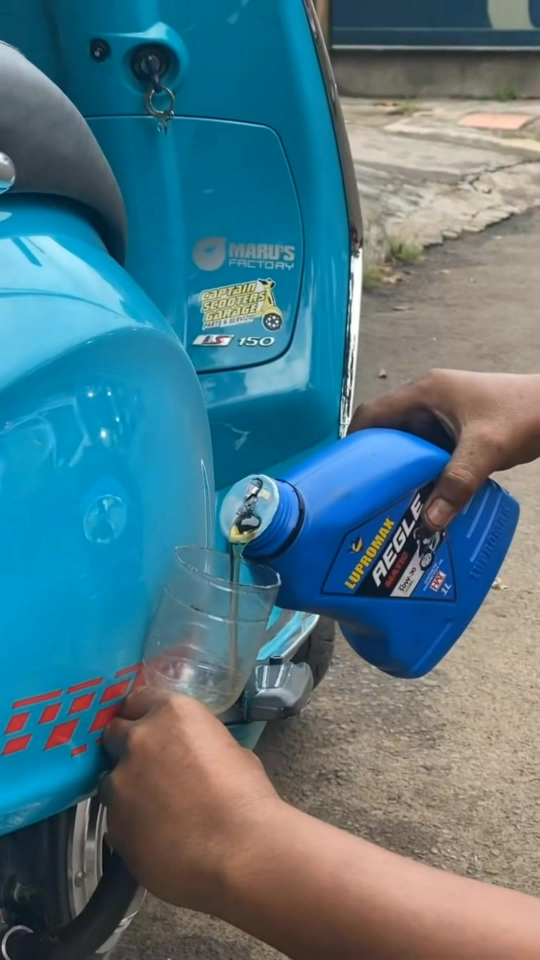 oli aegle terbaik untuk motor matic anda #olimotor #olimotormatic #lubricant #RacunShopee #SpillRacunShopee #shopeevideo #fyp #viral #trending