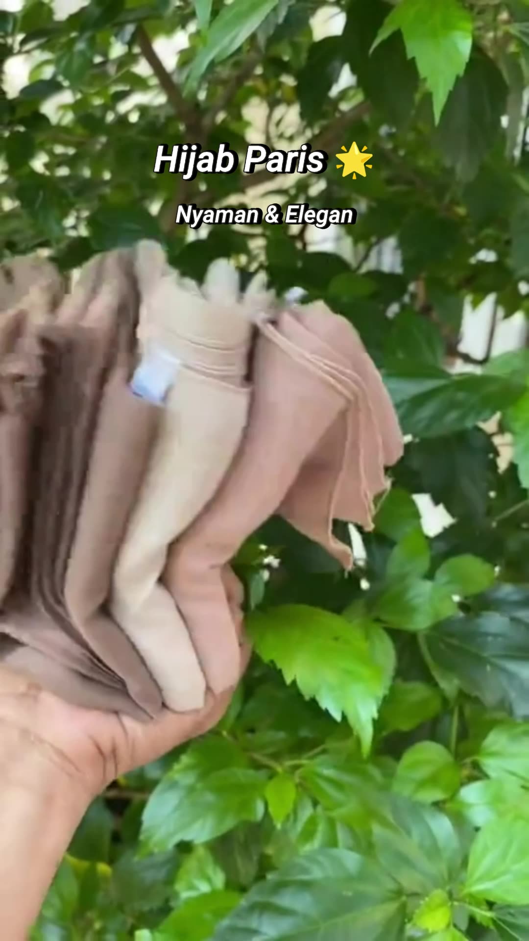 Hijab Segi Empat Paris Jadul Varisha yang Nyaman dan Elegan #hijabvarisha #katunhalus #nyamandipakai #modeststyle #hijabbagus