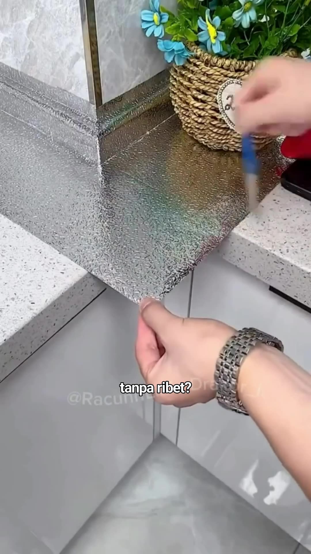 wallpaper dapur anti air dan minyak #wallpaper #wallpaperdinding #wallpaperdapur #wallpaperdapurantiair #wallpaperdapurantiminyak