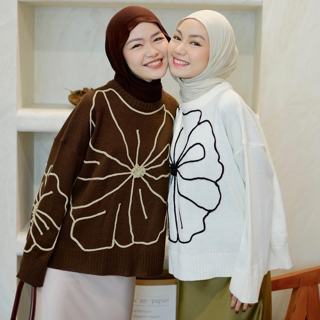 Perra Sweater | Rajut Embroidery Soft Knit