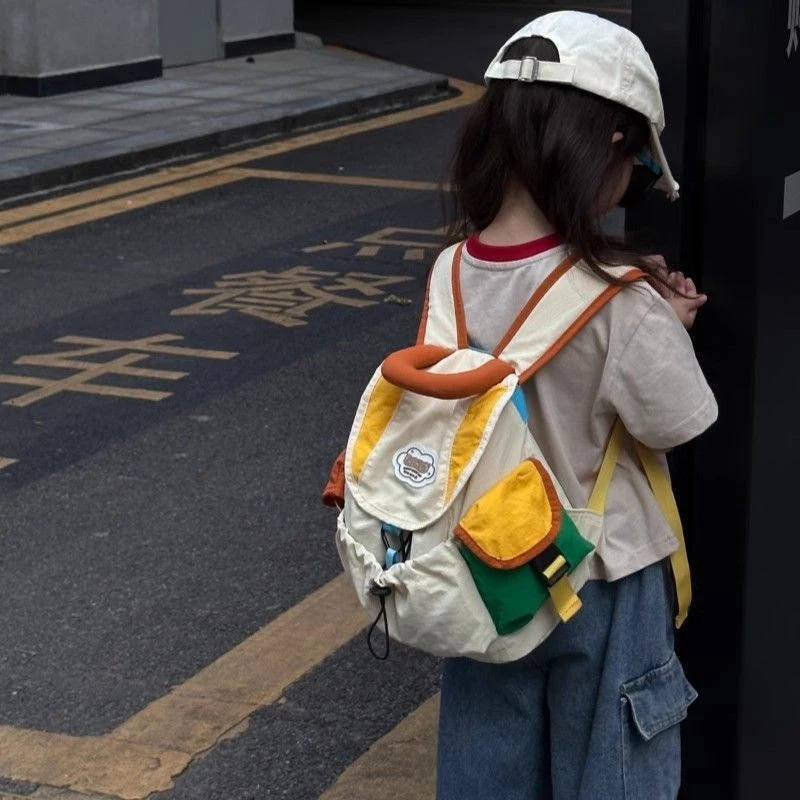 Ready TK sekolah Dasar Sekolah Dasar Bangkok 2025 Fashion Baru Kontras Color Boy dan Girl Outing Studi Light Backpack  Tas Bahu Lucu fashion backpack kecil mini ins kekinian